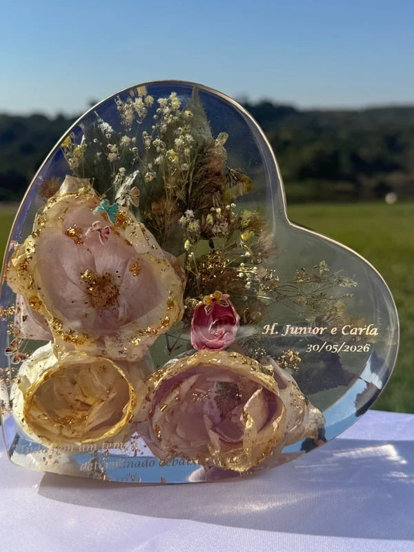 Os queridinhos das noivas com flores eternizadas — imagem do catálogo RS